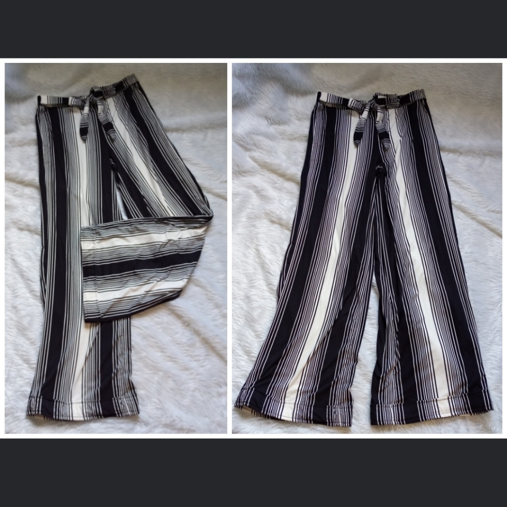 High-Waist Wideleg Striped Pants